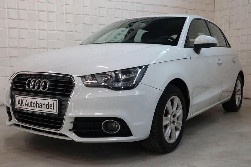 Weiß Gebraucht 2013 Audi A1 Sportback Attraction Kleinwagen | 7.890 € (Etwas zu teuer) - Bild 1/4