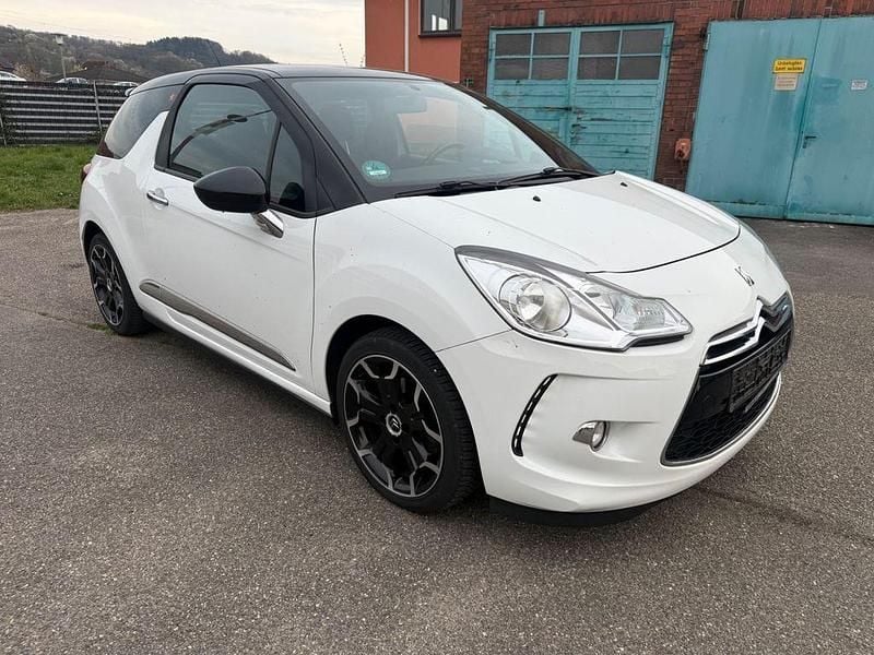 Gebraucht Citroën DS3 Sport Chic 156 PS (114 kW) 2011 Weiß Kleinwagen