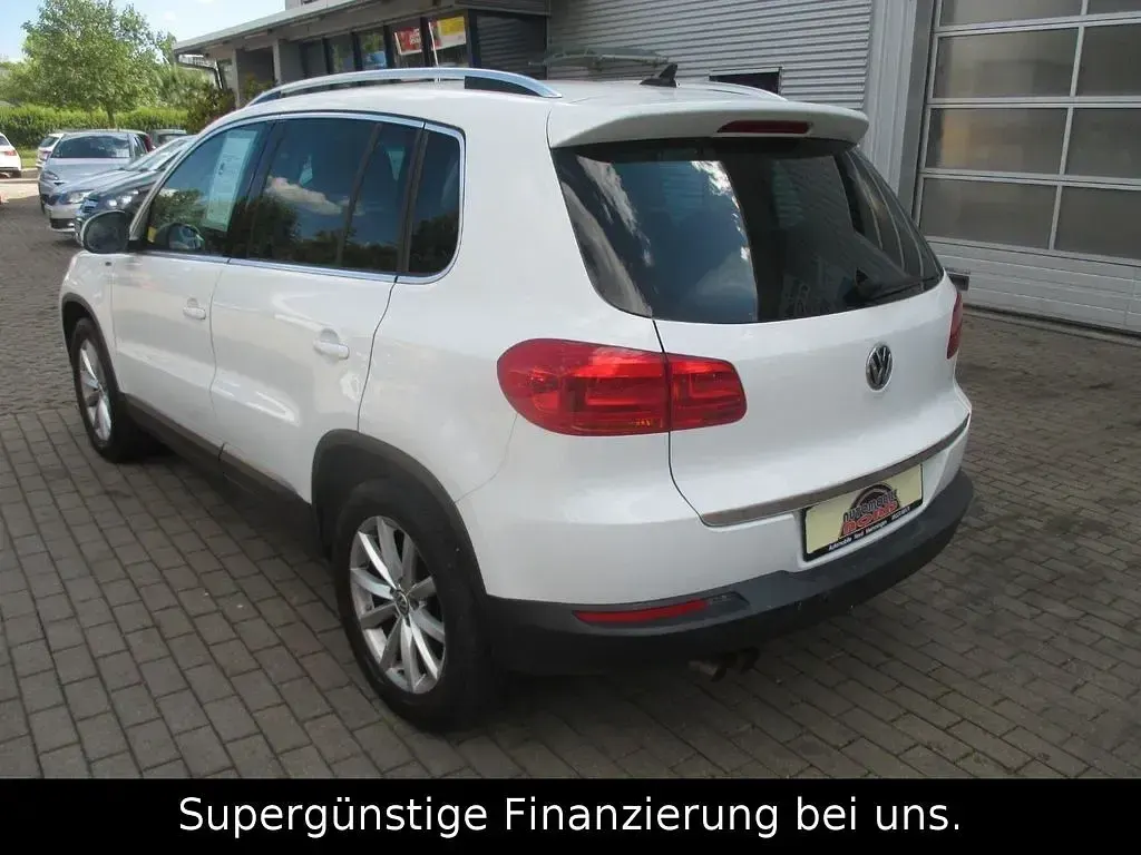 Gebraucht VW Tiguan LOUNGE 150 PS (110 kW) 2016 Weiß SUV