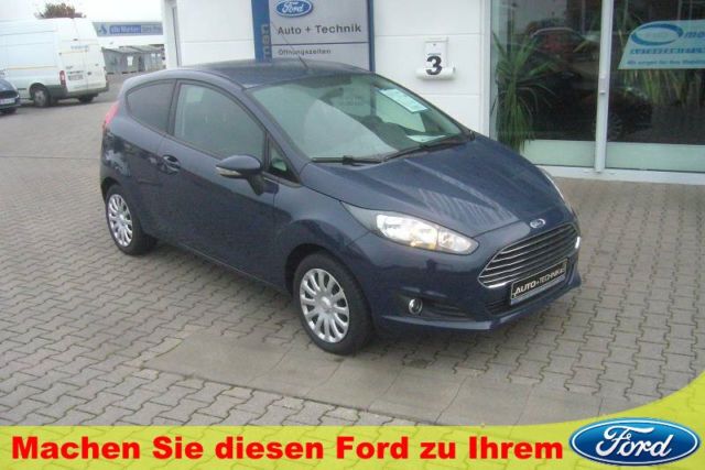 Blau Gebraucht 2013 Ford Fiesta Trend Kleinwagen | 7.390 € (Fairer Preis) - Bild 1/4