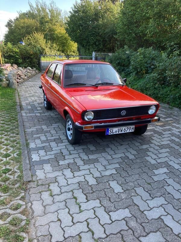 Rot Gebraucht 1979 VW Derby Limousine | 7.450 € - Bild 1/4