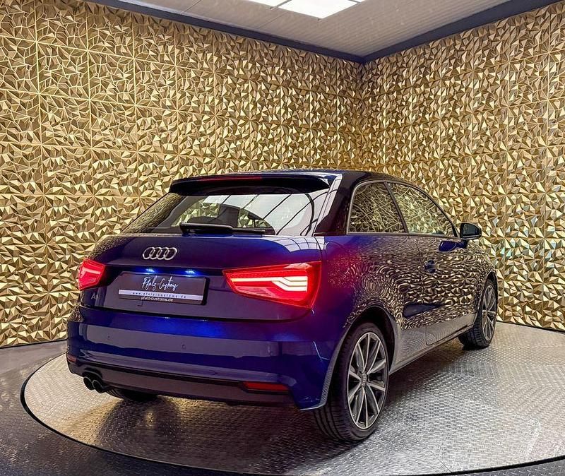 Gebraucht Audi A1 Sport 125 PS (91 kW) 2015 Blau Kleinwagen