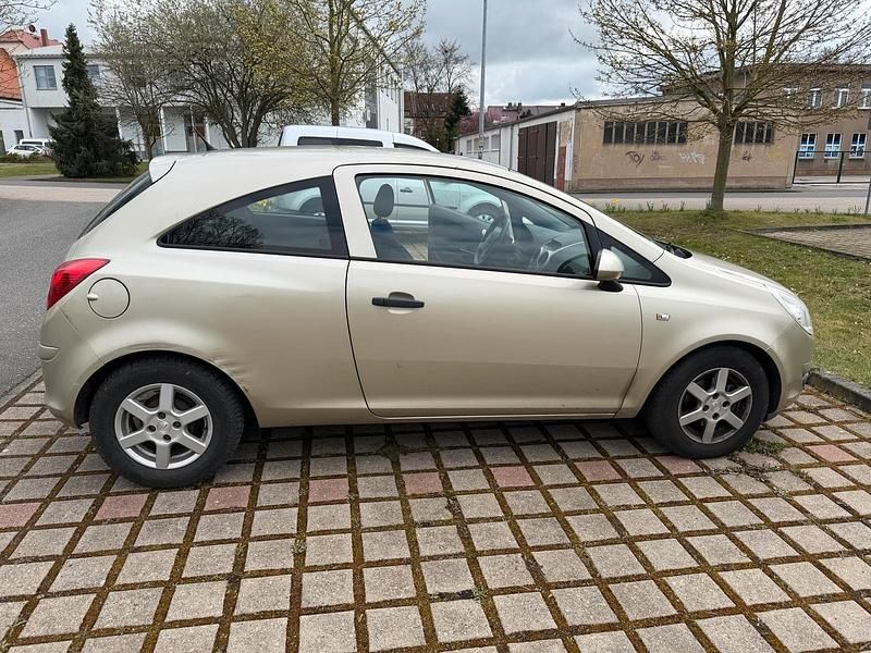 Gebraucht Opel Corsa 60 PS (44 kW) 2009 Gold Kleinwagen
