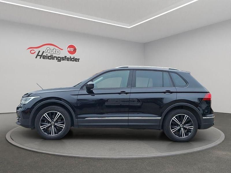 Gebraucht VW Tiguan Active 150 PS (110 kW) 2022 Schwarz SUV