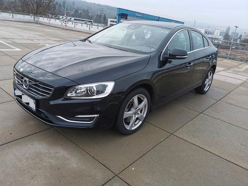 Gebraucht Volvo S60 Summum 190 PS (139 kW) 2017 Schwarz Limousine