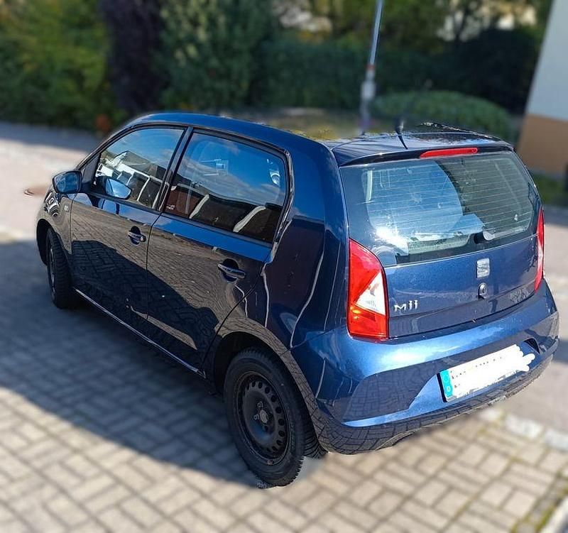 Blau Gebraucht 2014 Seat Mii I-Tech Kleinwagen | 2.500 € (Guter Preis) - Bild 1/4