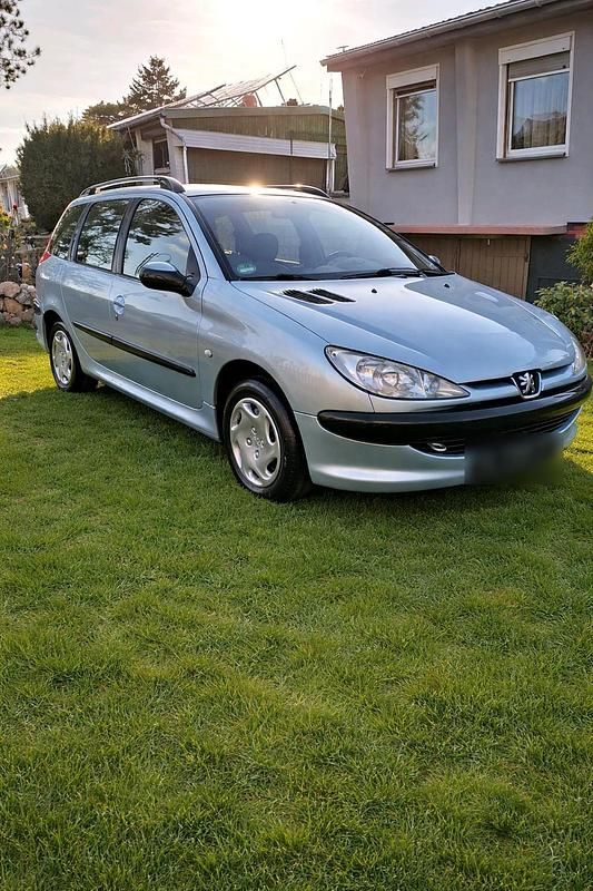 Gebraucht Peugeot 206 75 PS (55 kW) 2003 Andere farben Kombi