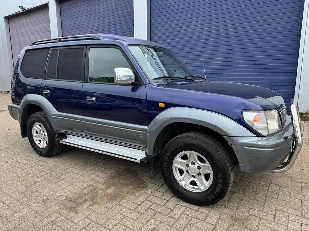 Gebraucht Toyota Land Cruiser 125 PS (91 kW) 1997 Blau SUV