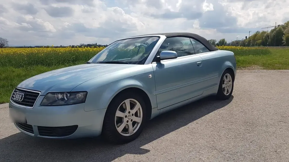 Używany Audi A4 Cabriolet Basis 163 KM (119 kW) 2005 Niebieski Kabriolet