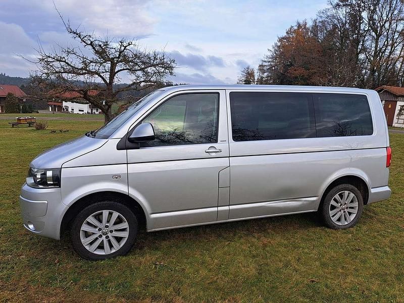 Gebraucht VW Transporter Match 179 PS (131 kW) 2012 Silber Van