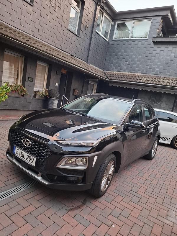 Schwarz Gebraucht 2018 Hyundai Kona Trend SUV | 16.800 € (Guter Preis) - Bild 1/4