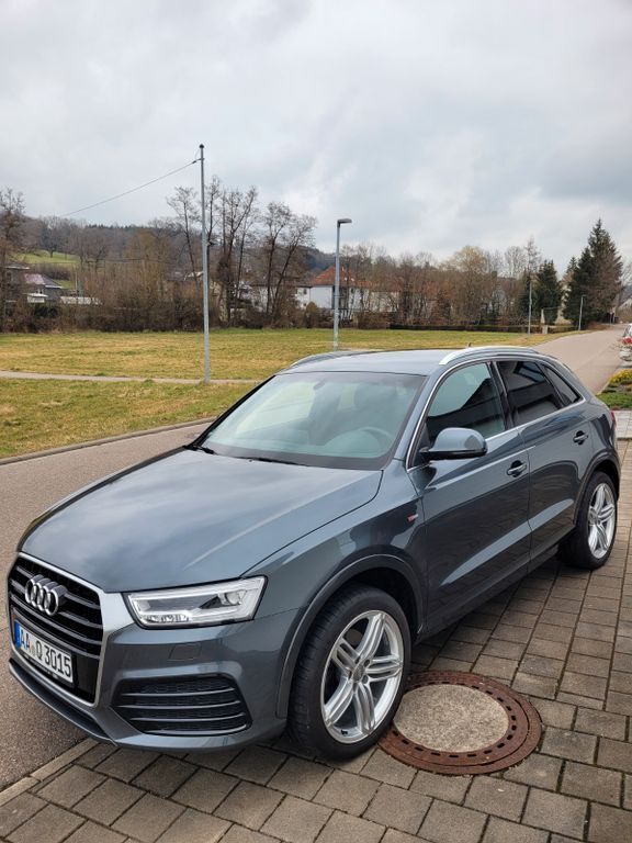 Grau Gebraucht 2016 Audi Q3 S-Line SUV | 21.444 € (Fairer Preis) - Bild 1/4