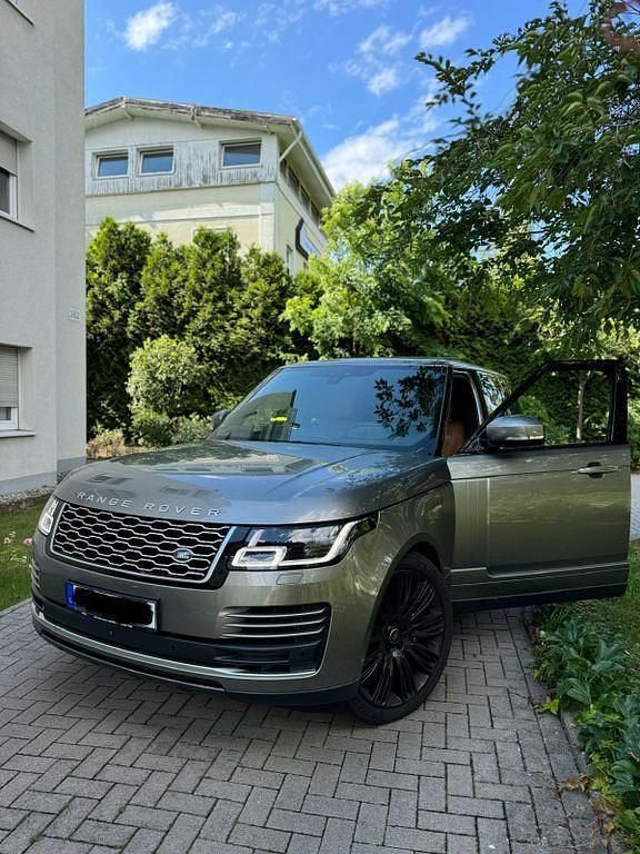 Grau Gebraucht 2018 Land Rover Range Rover Autobiography SUV | 68.000 € - Bild 1/4