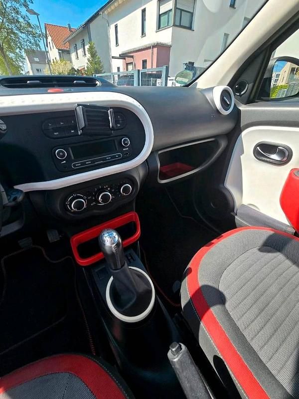 Gebraucht Renault Twingo SE 71 PS (52 kW) 2015 Schwarz Kleinwagen
