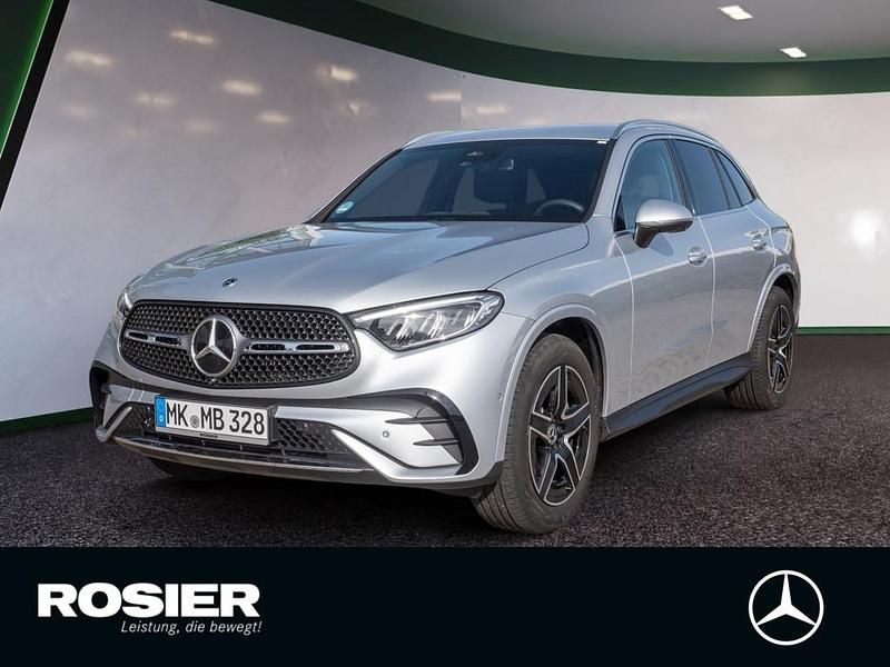 Silber / hightechsilber Gebraucht 2025 Mercedes GLC220 AMG SUV | 54.790 € (Superpreis) - Bild 1/4