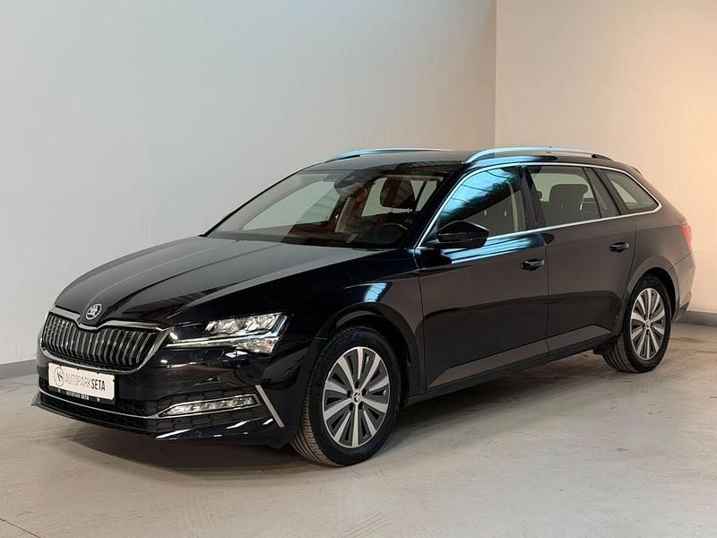 Gebraucht Skoda Superb Ambition 218 PS (160 kW) 2020 Schwarz Kombi