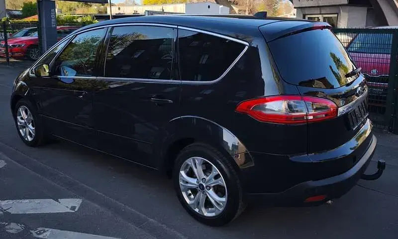 Gebraucht Ford S-MAX Titanium 163 PS (119 kW) 2012 Pantherschwarz metallic Van / Kleinbus