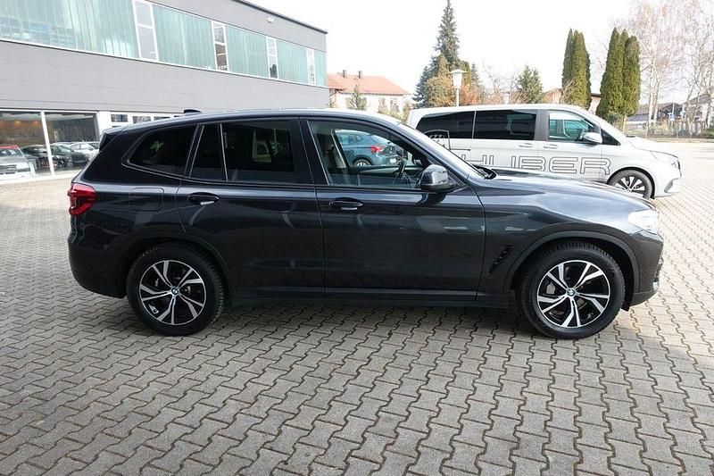 Gebraucht BMW X3 Advantage 231 PS (169 kW) 2019 Grau SUV