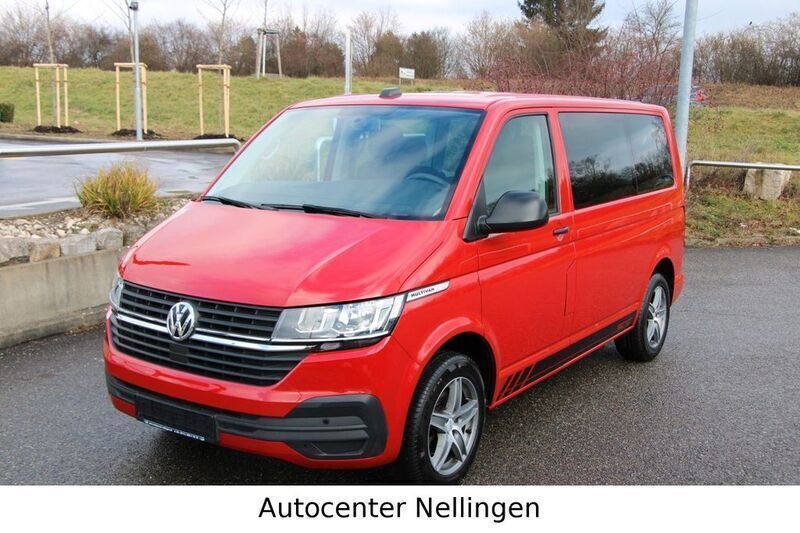 Rot Gebraucht 2020 VW T6.1 Family Van | 36.990 € (Etwas zu teuer) - Bild 1/4
