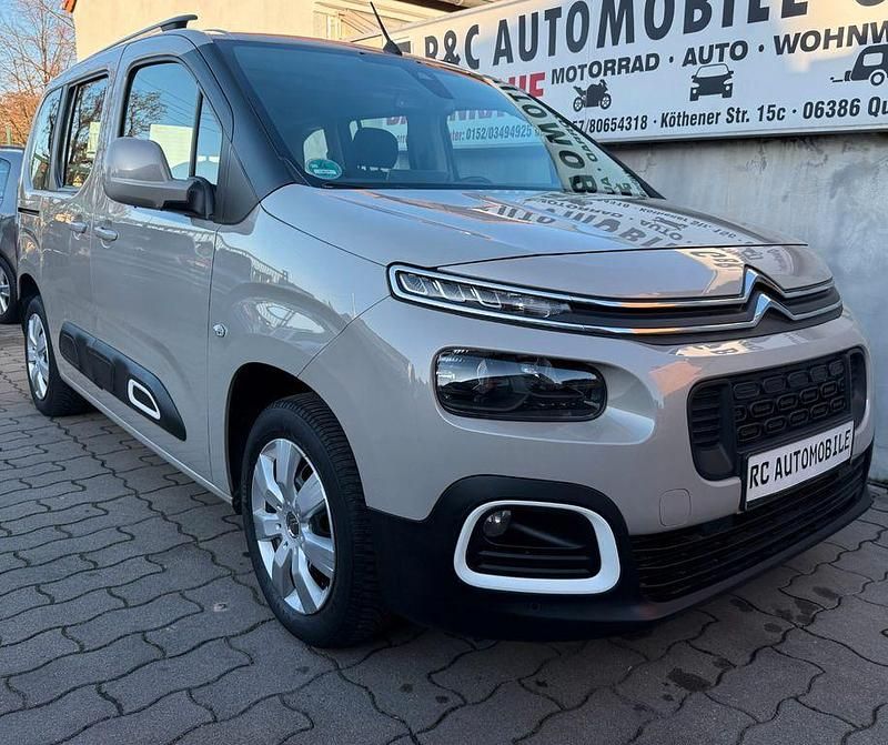 Gebraucht Citroën Berlingo Feel 110 PS (80 kW) 2018 Grau Van / Kleinbus