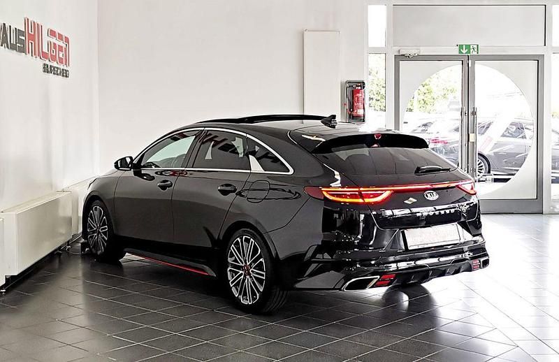 Gebraucht Kia ProCeed GT GT 204 PS (150 kW) 2020 Schwarz Kleinwagen