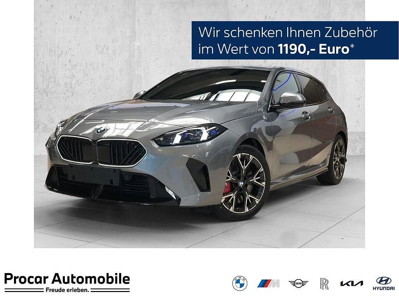 Grau Neu 2025 BMW 120 M Sport Kleinwagen | 41.800 € (Teuer) - Bild 1/4