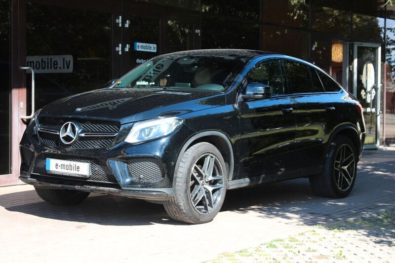 Schwarz Gebraucht 2019 Mercedes GLE350 Coupé | 42.800 € (Guter Preis) - Bild 1/4