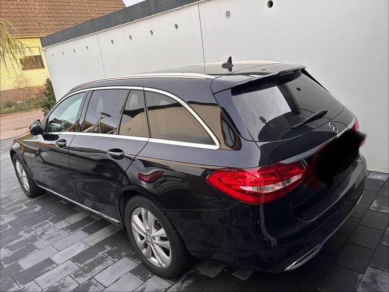 Gebraucht Mercedes C220 170 PS (125 kW) 2016 Schwarz Kombi