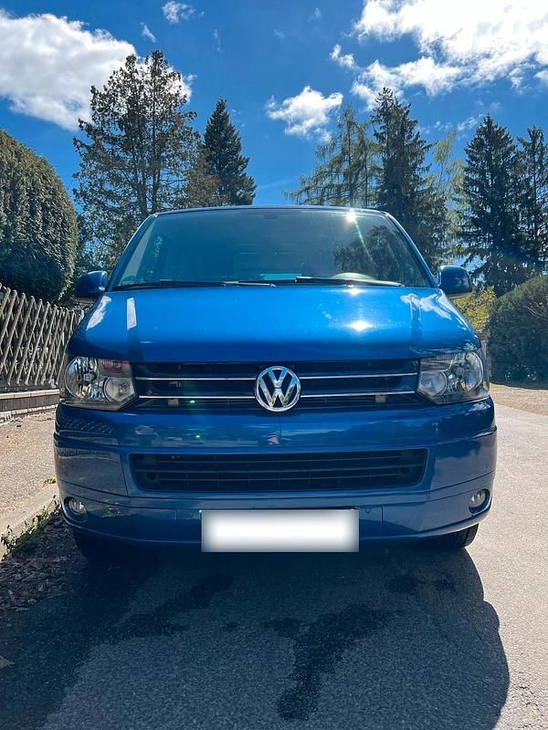 Usata VW T5 140 CV (102 kW) 2015 Blu Furgone