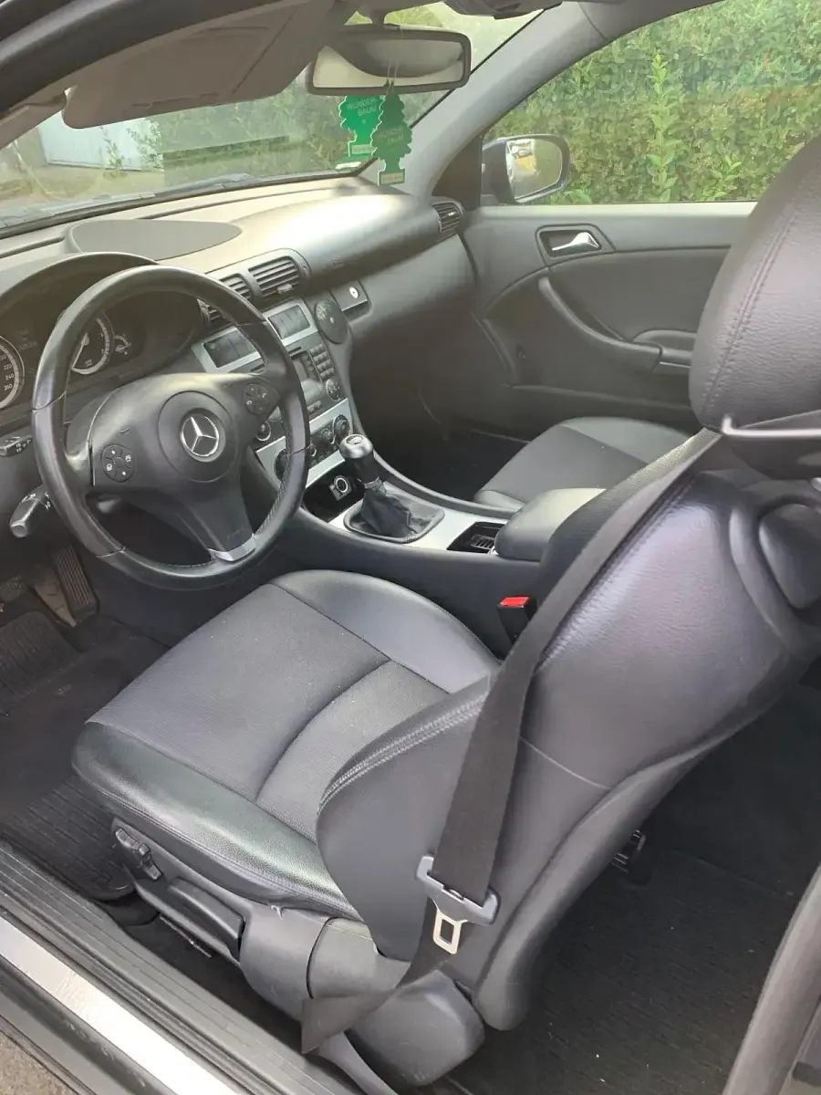 Gebraucht Mercedes 200 142 PS (104 kW) 2008 Blau Limousine