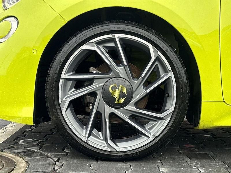 Gebraucht Abarth 500e Scorpionissima 114 kW (155 PS) 2023 Grün Kleinwagen