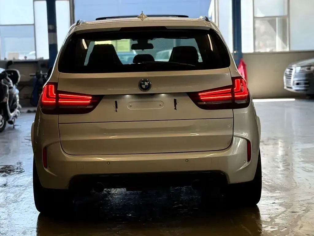 Gebraucht BMW X5 M Performance 575 PS (422 kW) 2017 Weiß SUV