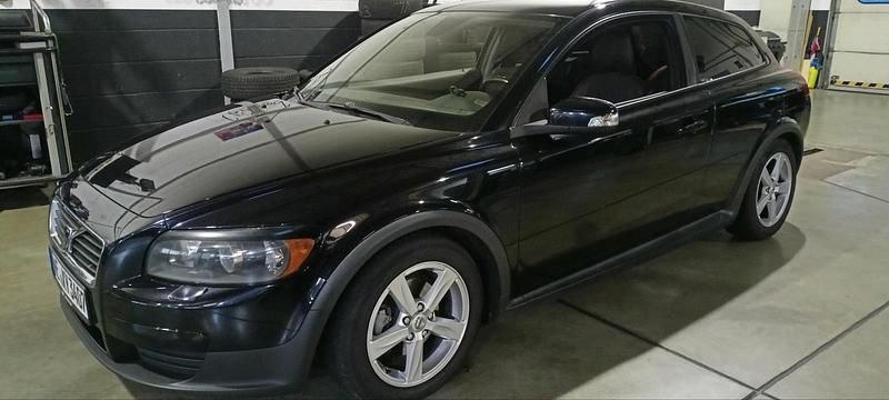 Schwarz Gebraucht 2008 Volvo C30 Kleinwagen | 2.299 € (Fairer Preis) - Bild 1/4