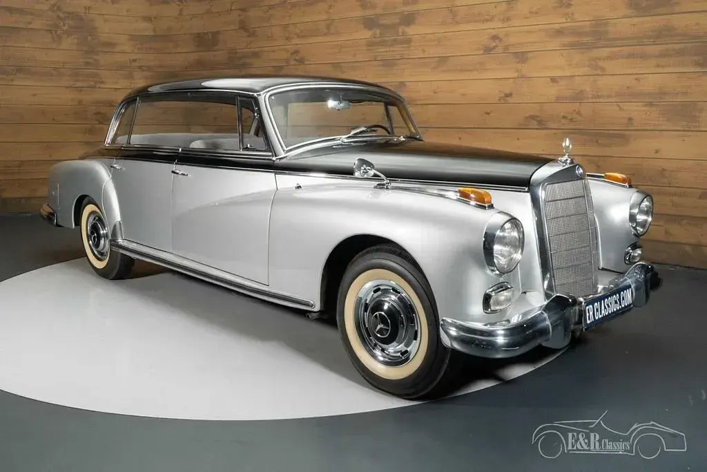 Gebraucht Mercedes 300 159 PS (116 kW) 1962 Silber Limousine