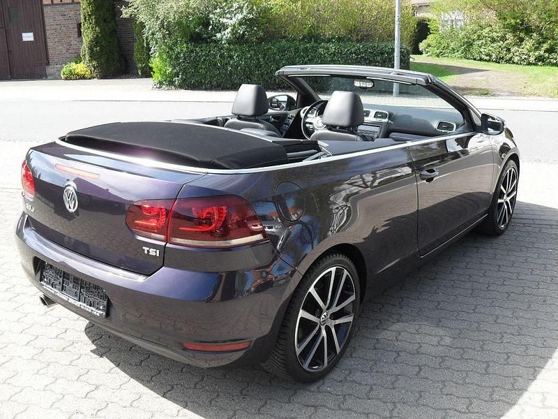 Second-hand VW Golf 105 CP (77 kW) 2011 Mov Cabrio