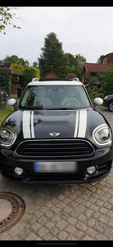 Schwarz Gebraucht 2017 Mini Cooper Countryman Chili SUV | 17.500 € (Fairer Preis) - Bild 1/4