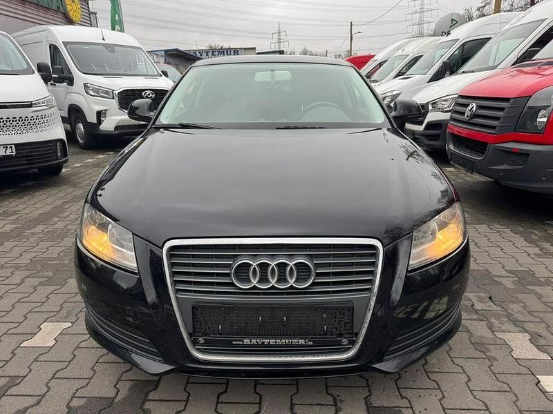 Gebraucht Audi A3 Attraction 102 PS (75 kW) 2009 Schwarz Kleinwagen