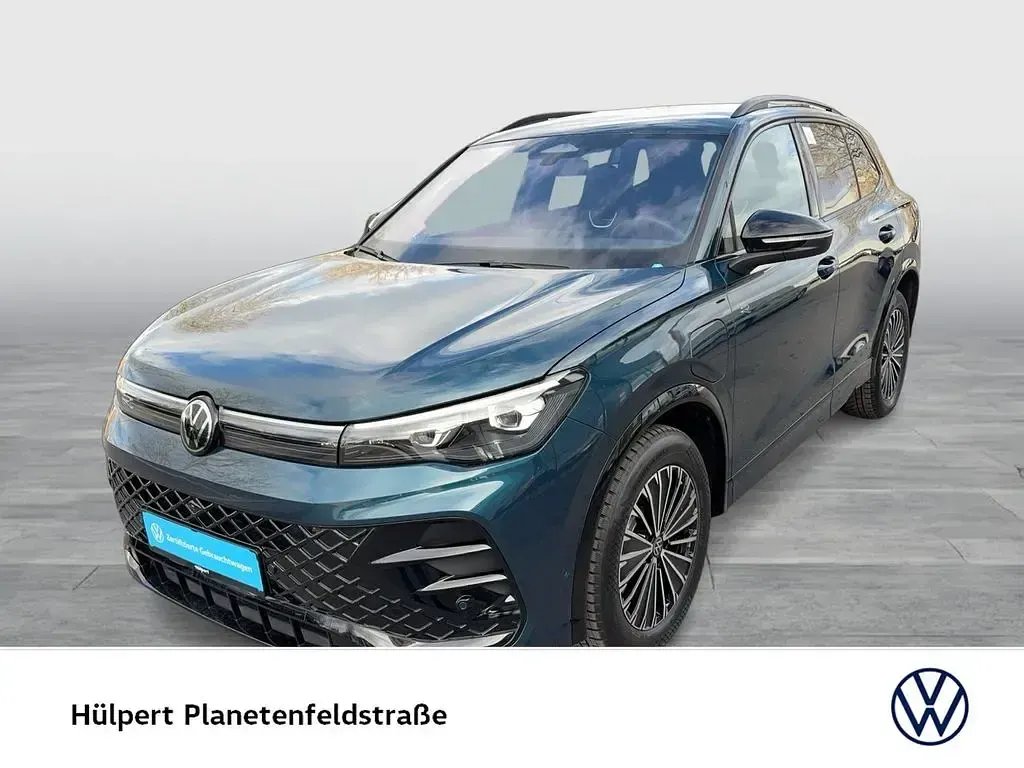 Gebraucht VW Tiguan R-line 204 PS (150 kW) 2025 Blau SUV