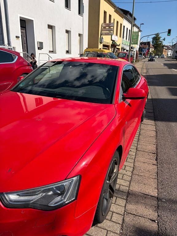 Używany Audi A5 Sport 211 KM (155 kW) 2012 Czerwony Coupe