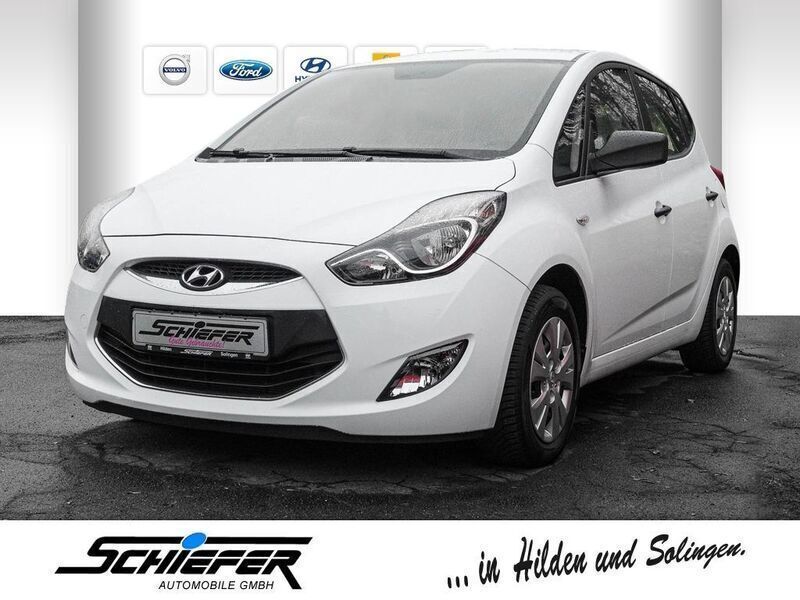 Weiß Gebraucht 2011 Hyundai ix20 Classic Kleinwagen | 6.490 € (Fairer Preis) - Bild 1/4