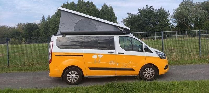 Gebraucht Ford Transit Custom Nugget 185 PS (136 kW) 2022 Weiß Van / Kleinbus