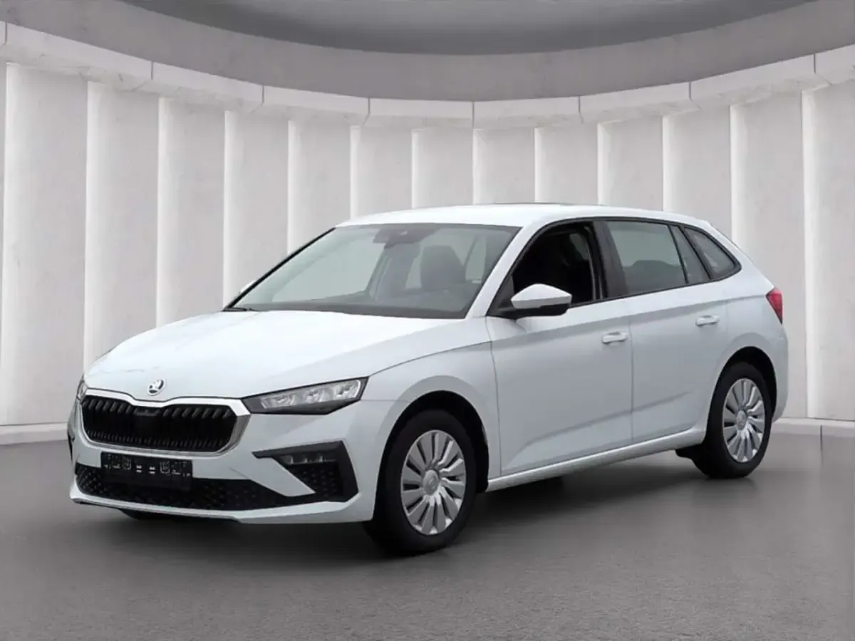 Gebraucht Skoda Scala Essence 116 PS (85 kW) 2025 Weiß Kleinwagen