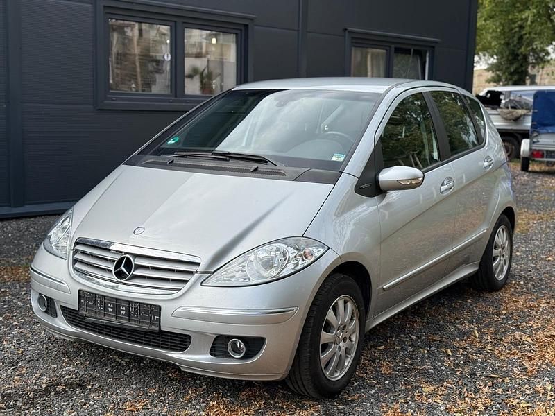 Silber Gebraucht 2005 Mercedes A170 Kleinwagen | 2.500 € (Fairer Preis) - Bild 1/4