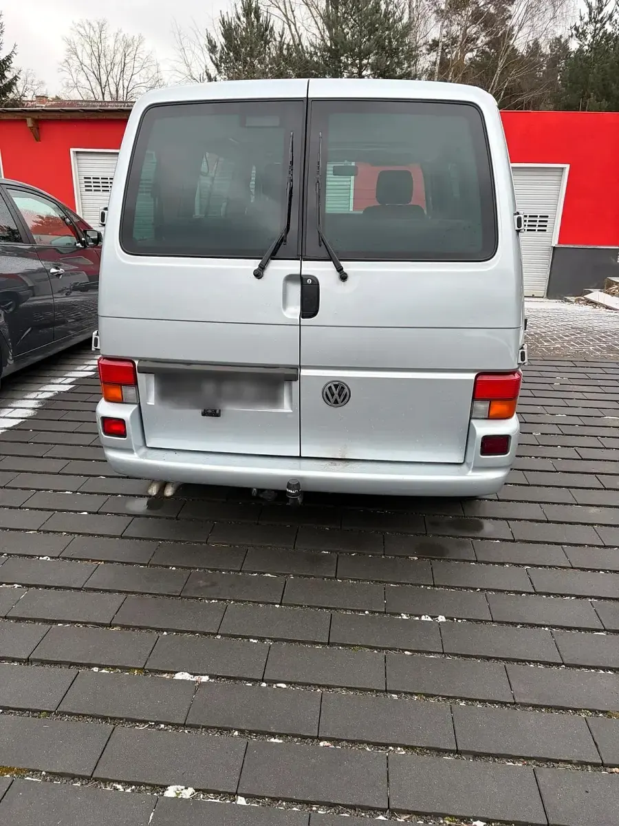 Gebraucht VW Multivan 102 PS (75 kW) 2003 Silber Van / Kleinbus