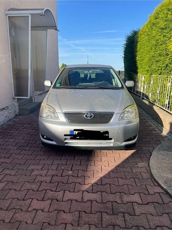 Silber Gebraucht 2003 Toyota Corolla Limousine | 2.500 € (Guter Preis) - Bild 1/4