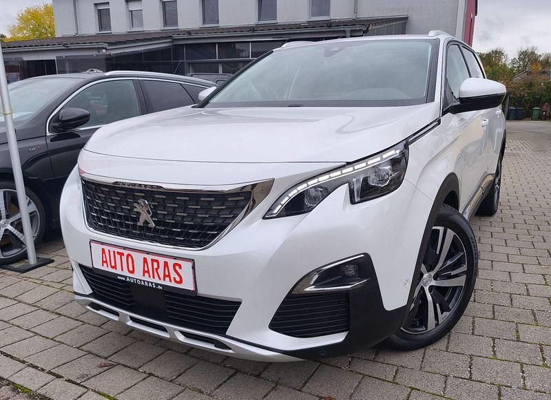 Weiß Gebraucht 2017 Peugeot 5008 Allure Van / Kleinbus | 17.999 € (Fairer Preis) - Bild 1/4