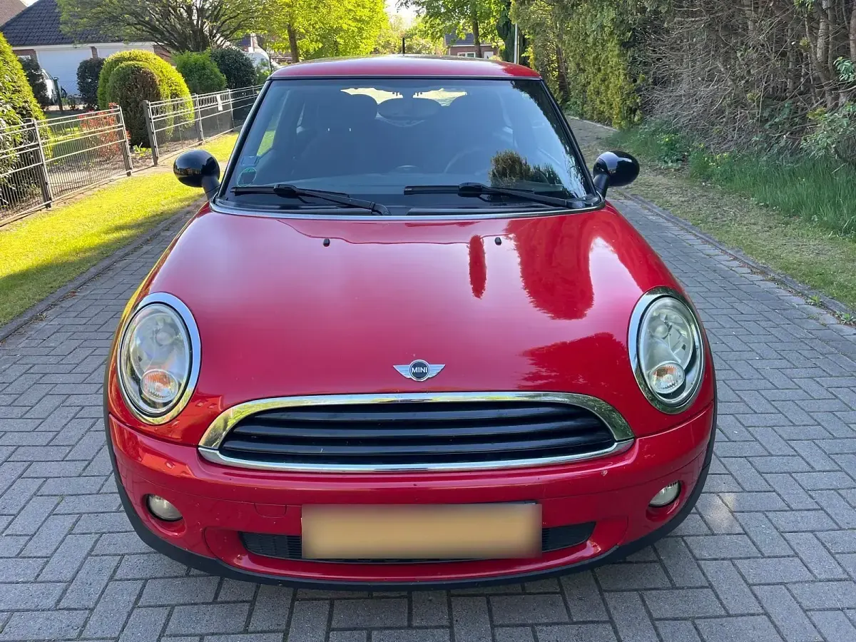 Brugt Mini ONE 75 HK (55 kW) 2009 Rød Hatchback