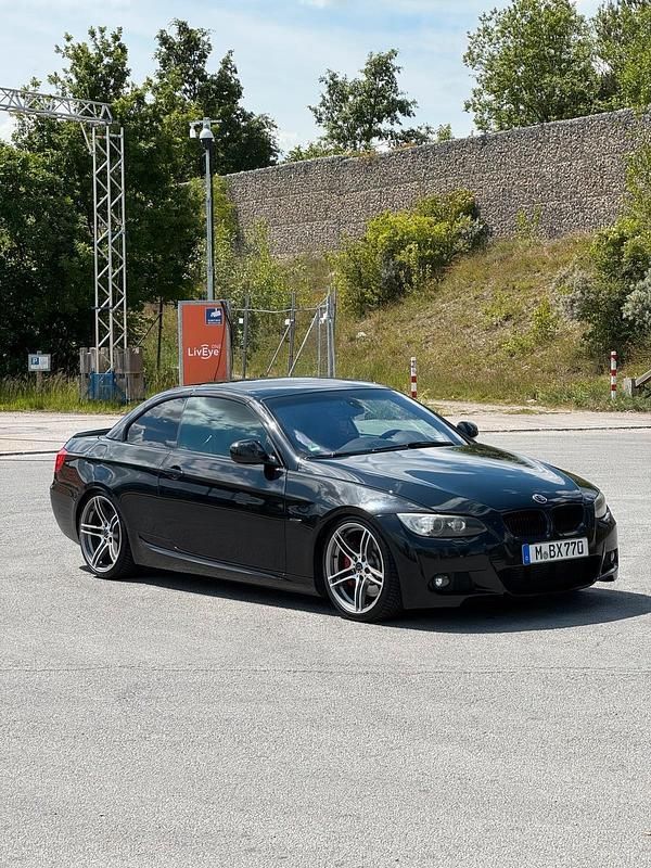 Schwarz Gebraucht 2011 BMW 335 Cabriolet M Sport Cabrio | 19.000 € (Fairer Preis) - Bild 1/4