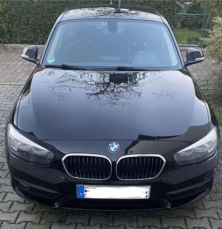 Gebraucht BMW 116 Advantage 116 PS (85 kW) 2017 Schwarz Kleinwagen