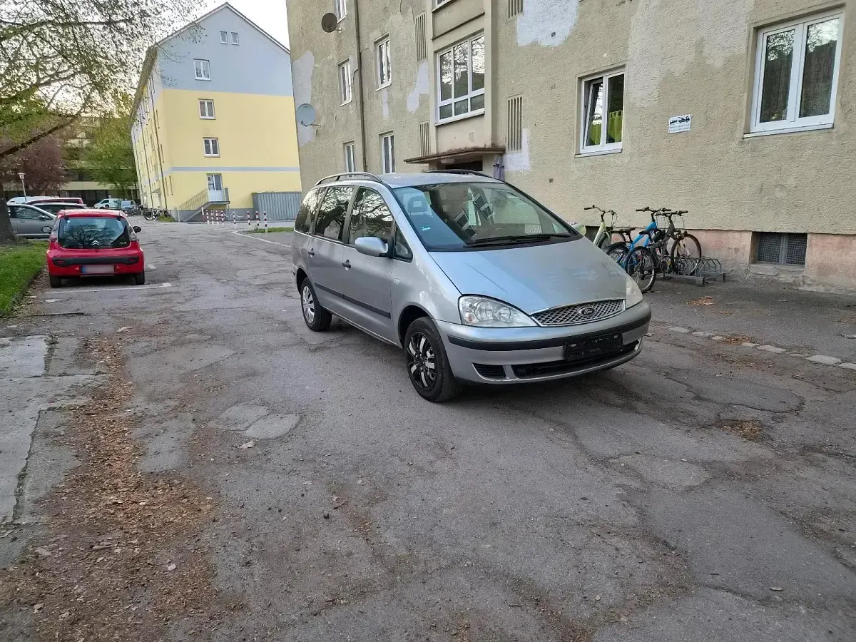 Gebraucht Ford Galaxy 116 PS (85 kW) 2005 Grau Van / Kleinbus